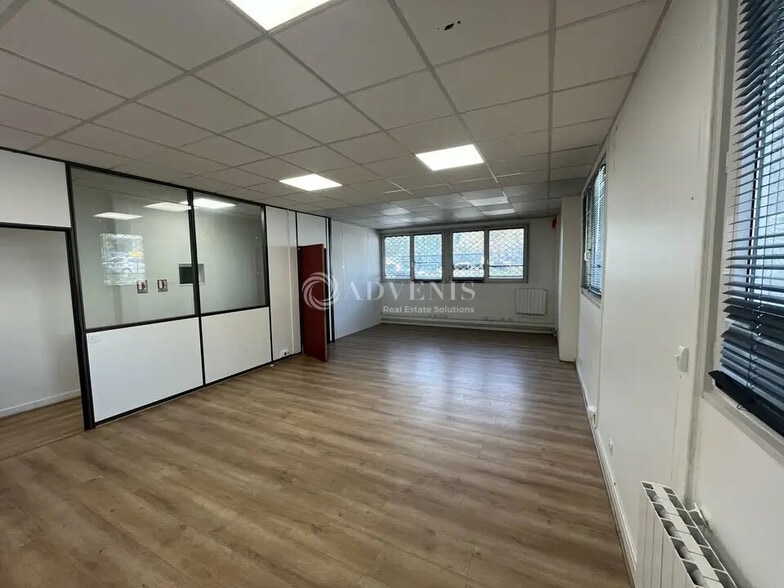 Bureau dans Créteil à louer - Photo intérieure – Image 2 sur 11