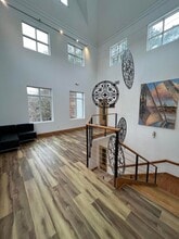 268 W Coleman Blvd, Mount Pleasant, SC à louer Photo intérieure– Image 1 sur 6