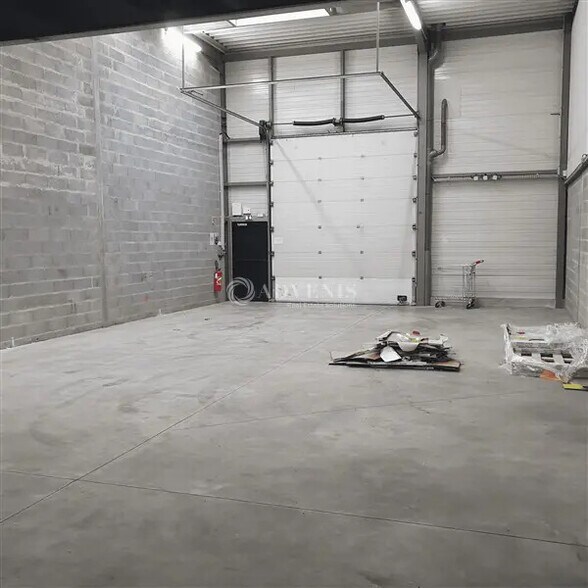 Local d’activités dans Ludres à louer - Photo intérieure – Image 1 sur 5