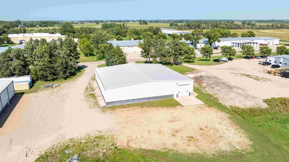 601 4th St, De Smet, SD à vendre - Aérien – Image 3 sur 12