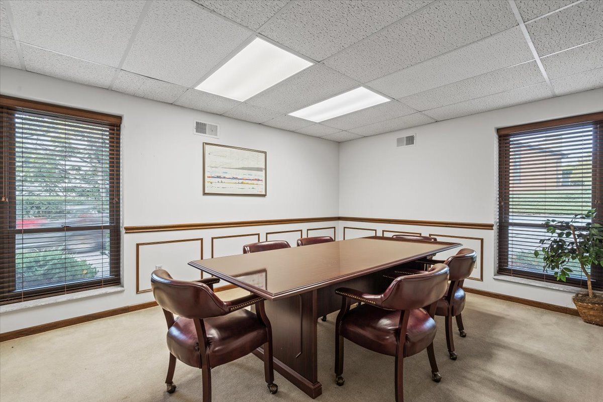 200 McKnight Park Dr, Pittsburgh, PA 15237 - Lot 202 -  - Photo intérieure - Image 1 of 4