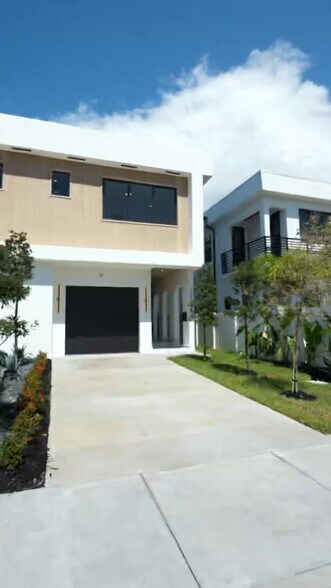 1233 NE 12th Ave, Fort Lauderdale, FL à vendre - Vidéo sur l’annonce professionnelle – Image 2 sur 56