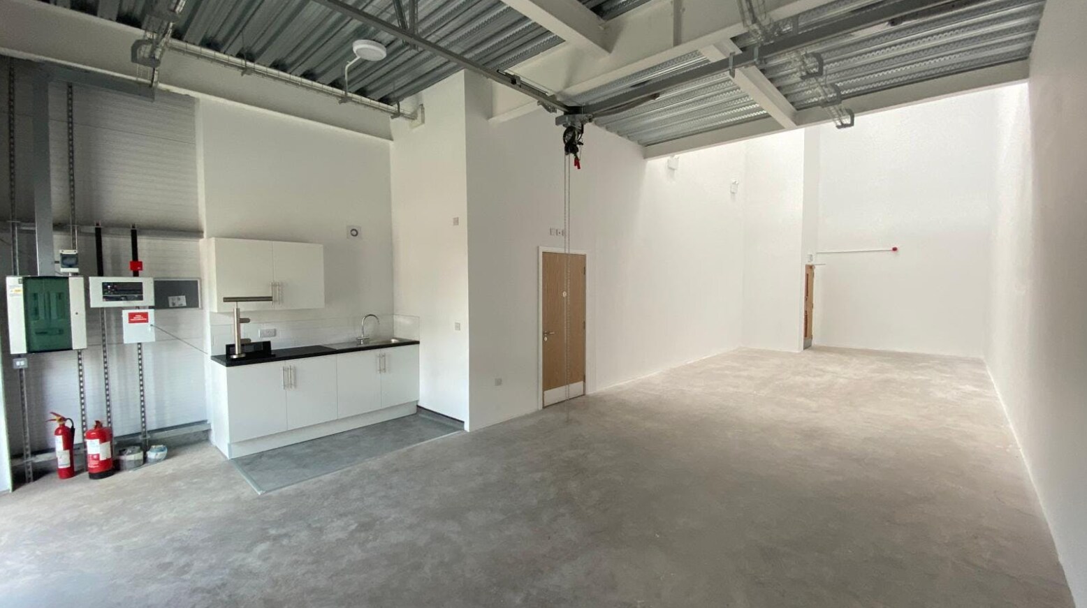 10 Endermere Rd, Coventry, WMD CV6 5PY - Lot Unit 1 - - Photo intérieure - Image 1 of 2