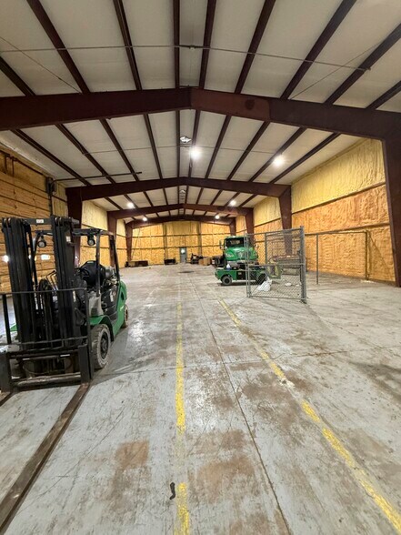 22535 N Highway 288B, Angleton, TX à louer - Photo de l’immeuble – Image 3 sur 4