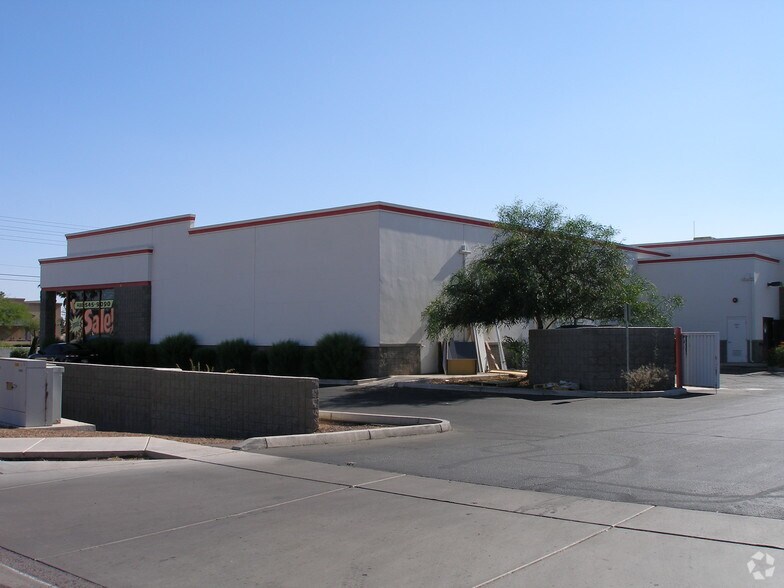 2344 E Baseline Rd, Mesa, AZ à louer - Photo de l’immeuble – Image 3 sur 12