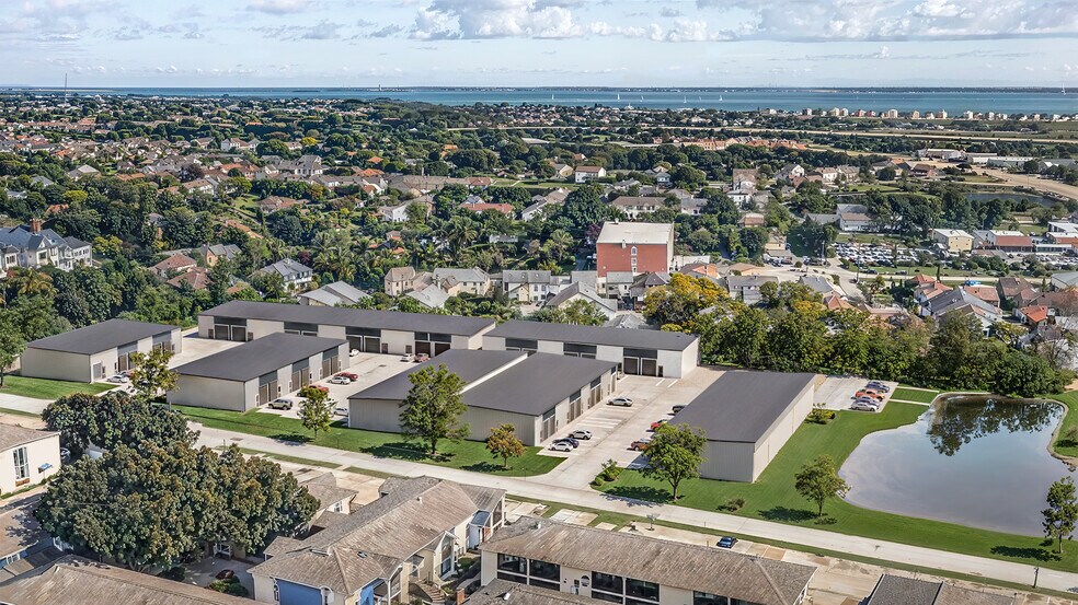 2000 Elam St, Seabrook, TX à louer - Photo de l’immeuble – Image 2 sur 3