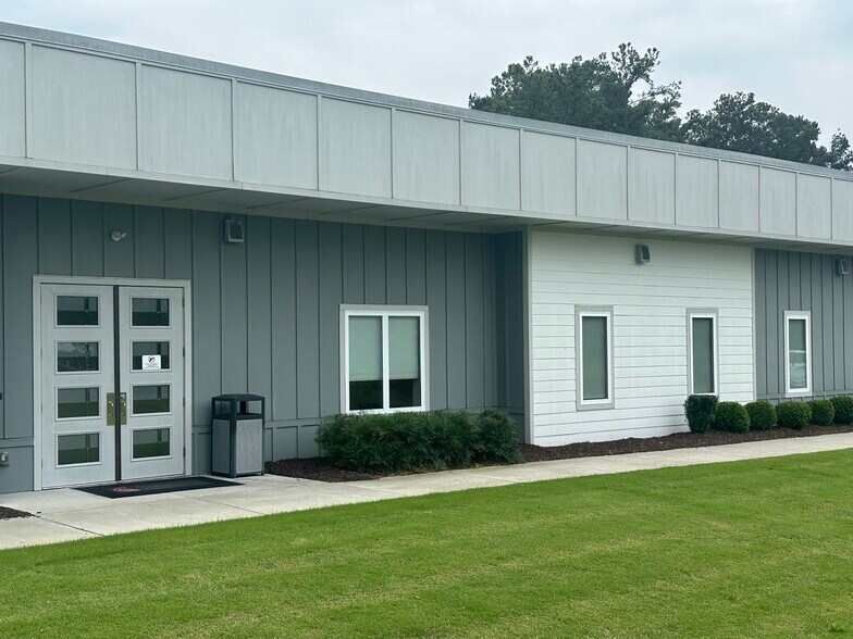 1131 Northpoint Blvd, Blythewood, SC à louer - Photo de l’immeuble – Image 2 sur 15