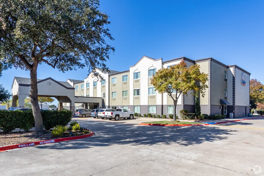 4796 Memorial Dr, The Colony, TX à vendre - Photo principale – Image 1 sur 29