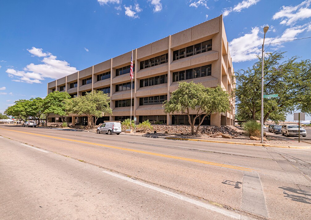 125 W Missouri Ave, Midland, TX à louer Photo principale– Image 1 sur 179