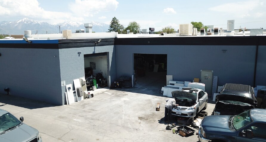 2236 S 3270 W, Salt Lake City, UT à louer - Photo de l’immeuble – Image 2 sur 6