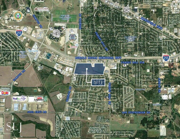 Forest Hill Cir, Forest Hill, TX à louer - Aérien – Image 2 sur 4