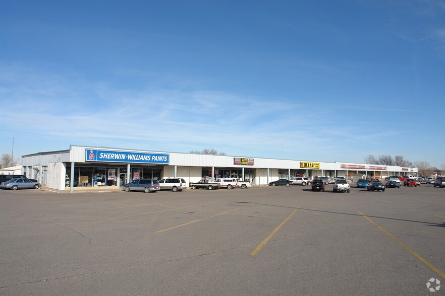 2408 W Central Ave, El Dorado, KS à louer - Photo principale – Image 2 sur 2