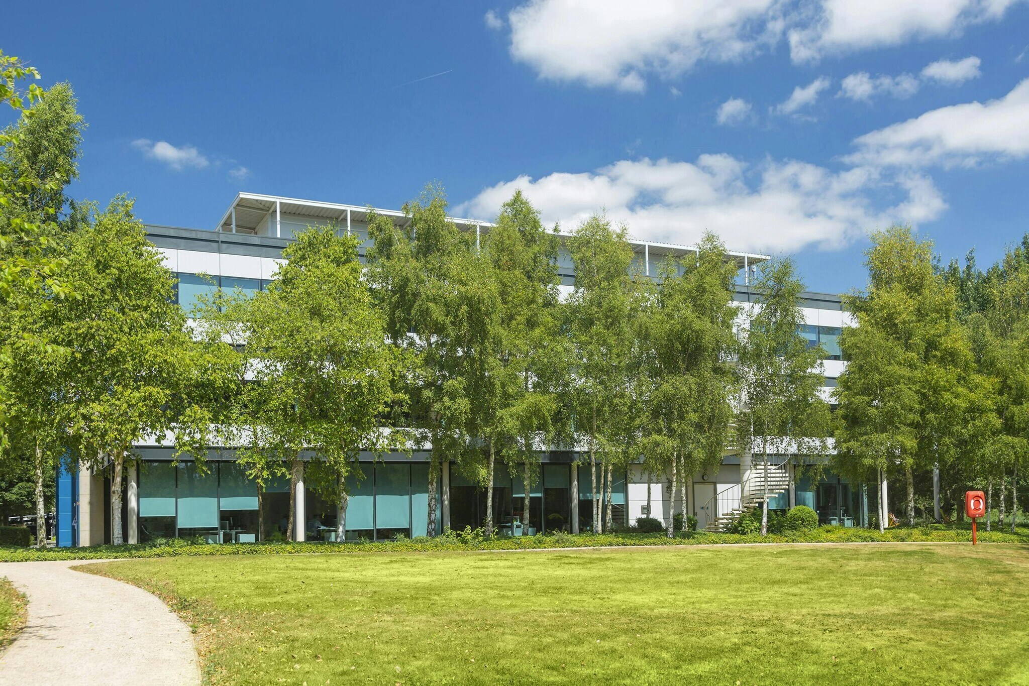 200 Longwater Ave, Reading à louer Photo de l’immeuble– Image 1 sur 8