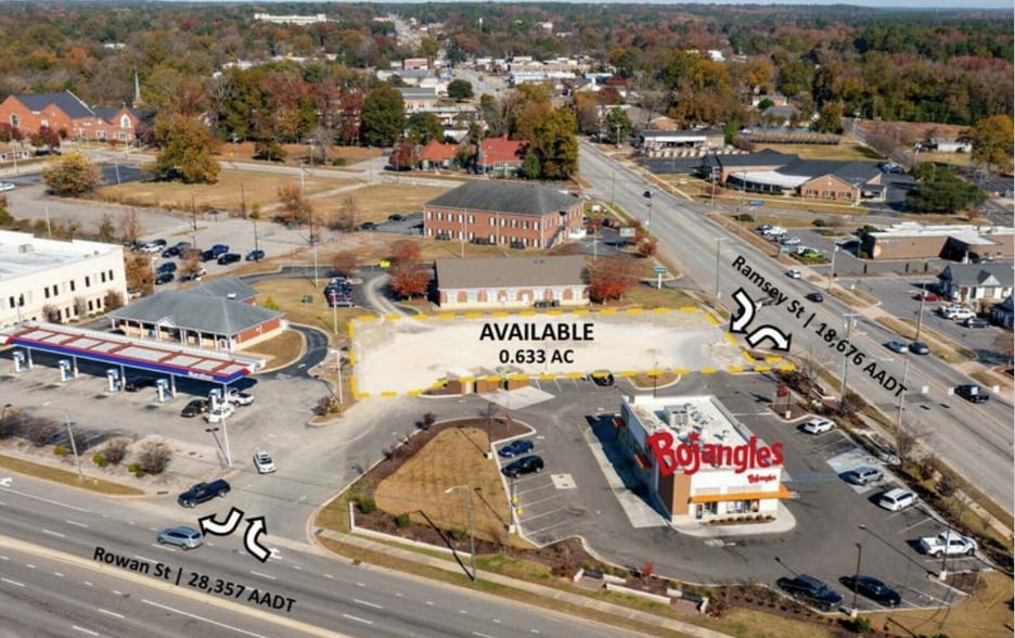 425 Ramsey St, Fayetteville, NC à vendre - Photo principale – Image 3 sur 4