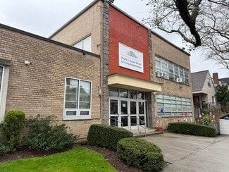 Plus de détails pour 7164 168th St, Fresh Meadows, NY - Bureau à louer