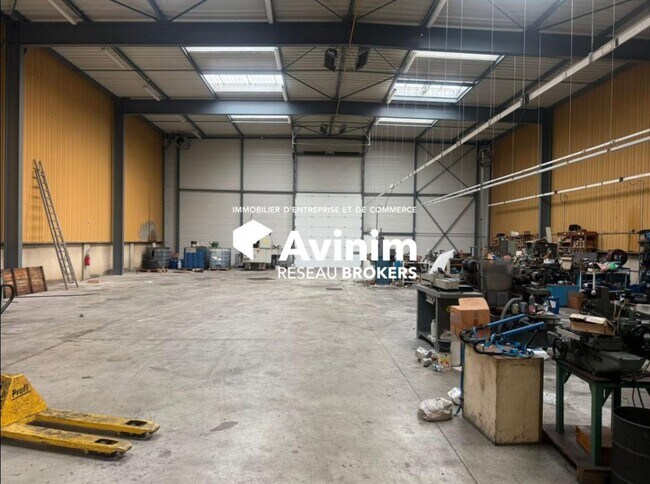 Plus de détails pour Industriel/Logistique à vendre