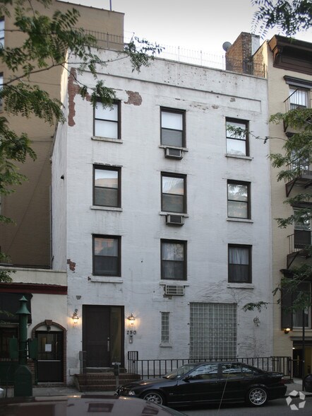 250 E 32nd St, New York, NY à louer - Photo de l’immeuble – Image 3 sur 90