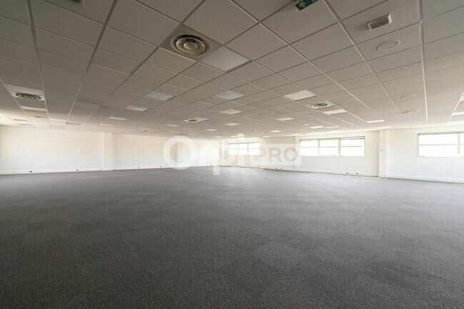 Plus de détails pour 9 Avenue Des Saules, OULLINS-PIERRE-BÉNITE - Bureau à vendre