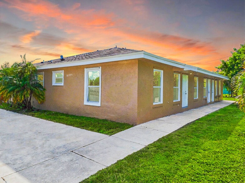 22230 SW 115th Ct, Miami, FL à vendre - Photo de l’immeuble – Image 3 sur 69