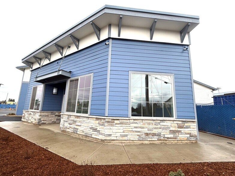 5010 SE Witch Hazel Rd, Hillsboro, OR à louer - Photo principale – Image 1 sur 26