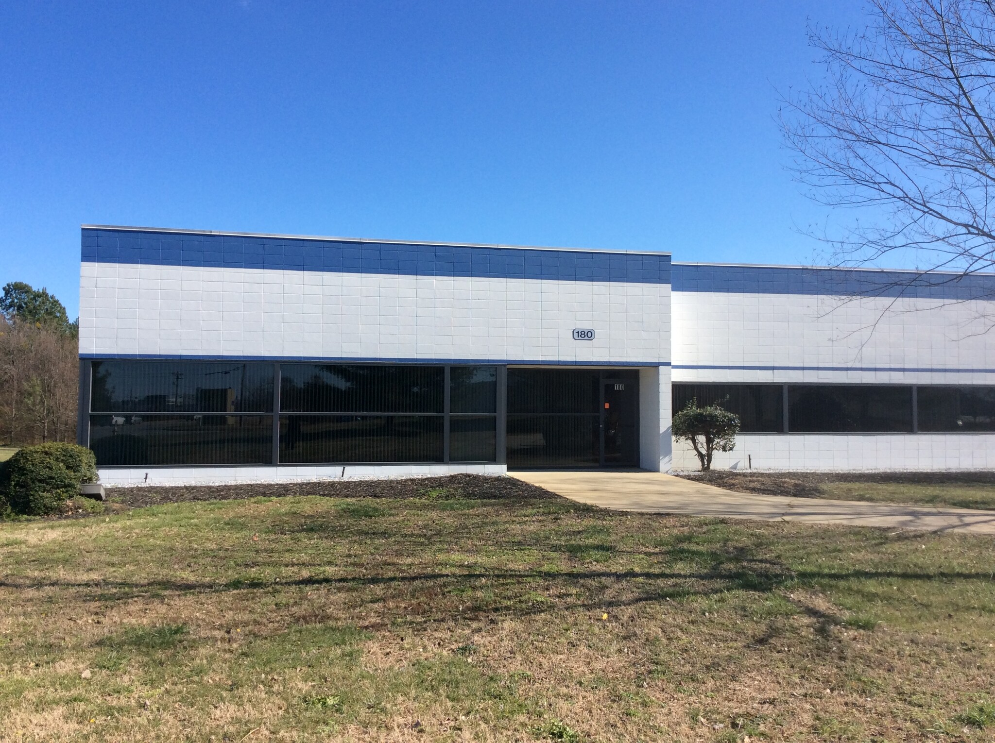 180 Commerce Ctr, Greenville, SC à louer Photo de l’immeuble– Image 1 sur 5