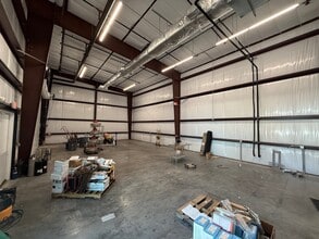 650 Atlantis Rd, Melbourne, FL à louer Photo intérieure– Image 2 sur 4