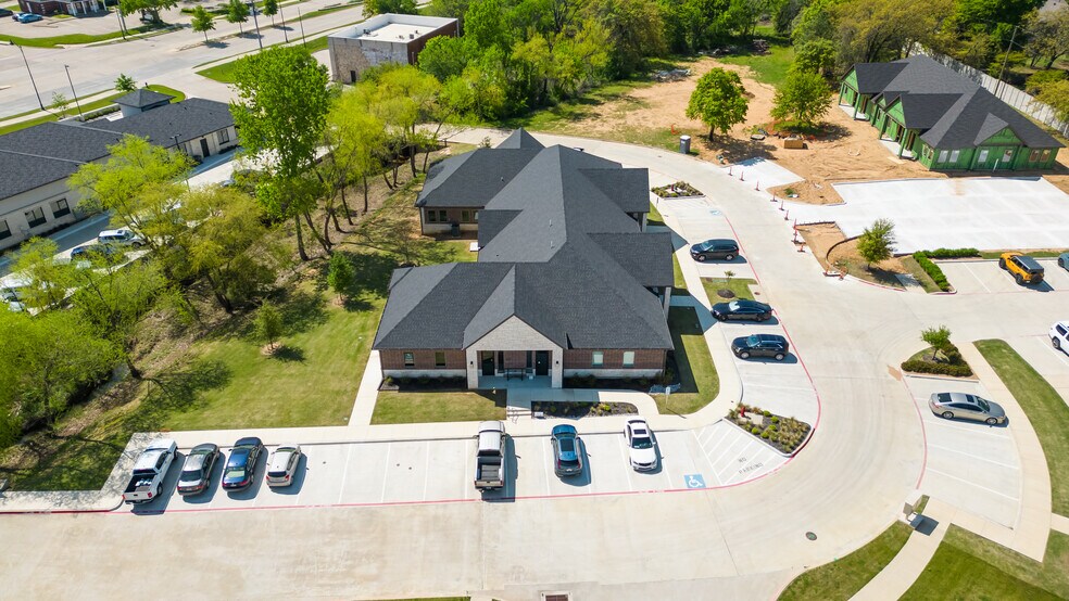 6424 Colleyville Blvd, Colleyville, TX à vendre - Photo de l’immeuble – Image 3 sur 18