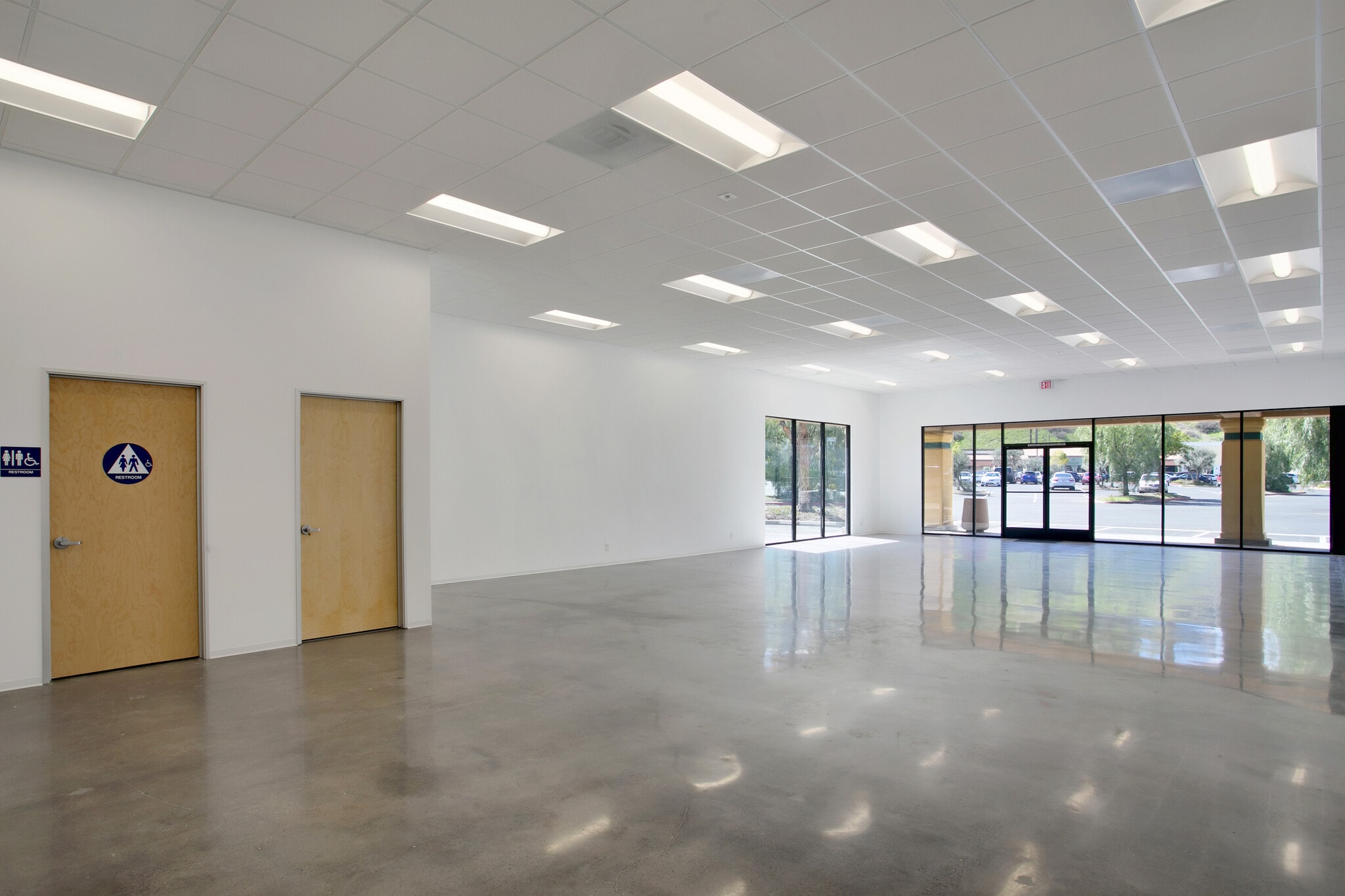 1200-1330 E Washington St, Colton, CA à louer Photo de l’immeuble– Image 1 sur 1