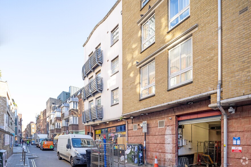 22 Peter St, Londres à louer - Photo de l’immeuble – Image 3 sur 3