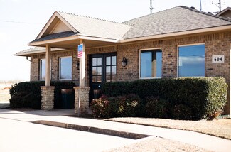 Plus de détails pour 604 W 18th St, Edmond, OK - Bureau à louer