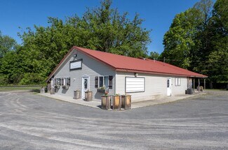Plus de détails pour 2624 County Route 2, Richland, NY - Local commercial à vendre