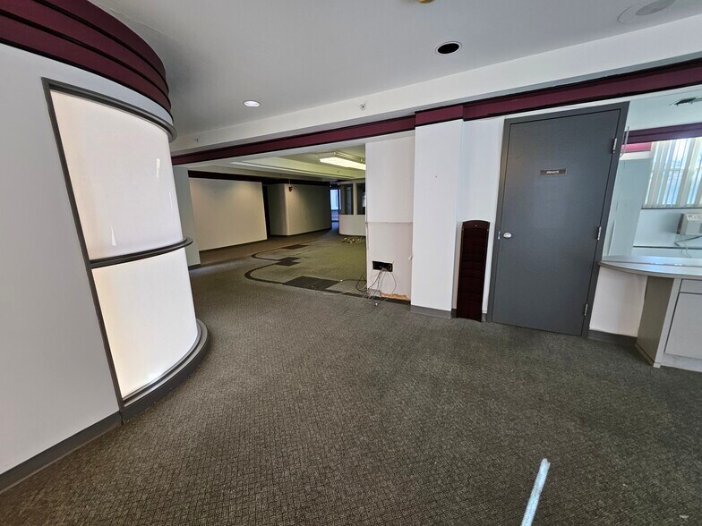 1600 Lehigh Pky E, Allentown, PA à louer - Photo de l’immeuble – Image 1 sur 10