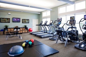 Plus de détails pour 200-220 Trotter Rd, Weymouth, MA - Local commercial à louer