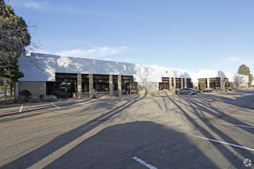 4955 Peoria St, Denver, CO à louer - Photo de l’immeuble – Image 1 sur 2