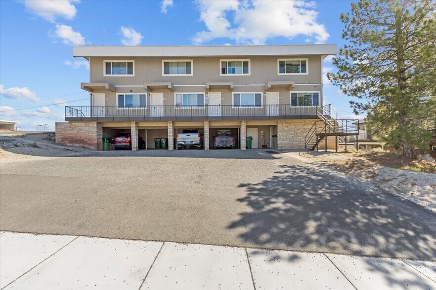 3260 Gypsum Rd, Reno, NV à vendre - Photo de l’immeuble – Image 2 sur 29