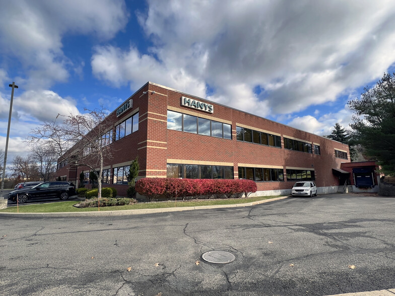 1 Empire Dr, Rensselaer, NY à louer - Photo de l’immeuble – Image 2 sur 13