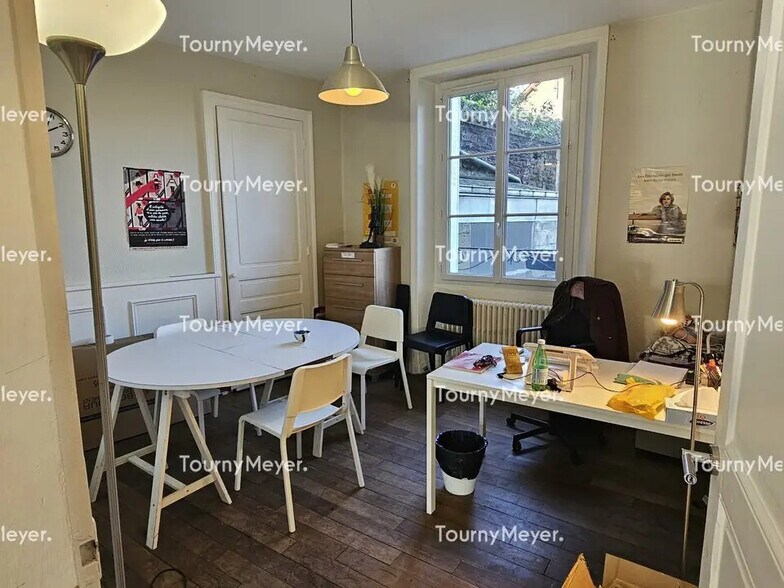 Bureau dans Rennes à louer - Photo de l’immeuble – Image 3 sur 4