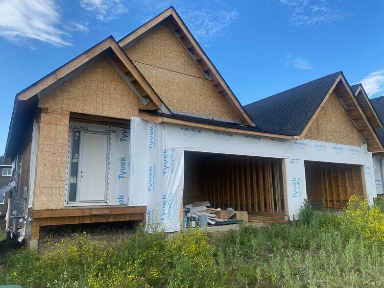 100 Scarlett Ranch blvd, Carstairs, AB à vendre - Photo de l’immeuble – Image 2 sur 10