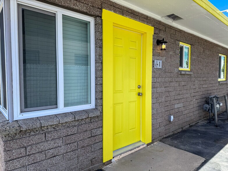 1338 E Fillmore St, Phoenix, AZ à vendre - Photo de l’immeuble – Image 2 sur 14