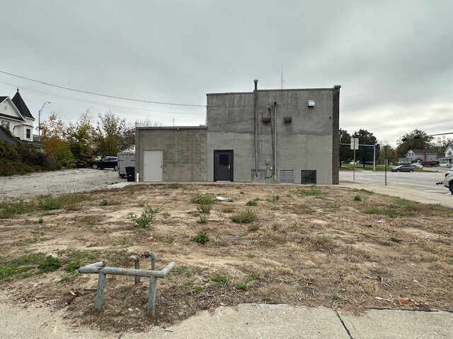 126 E Grove St, West Point, NE à vendre Photo principale– Image 1 sur 3