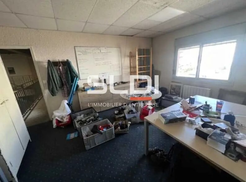 Bureau dans Lyon à louer - Photo de l’immeuble – Image 3 sur 6
