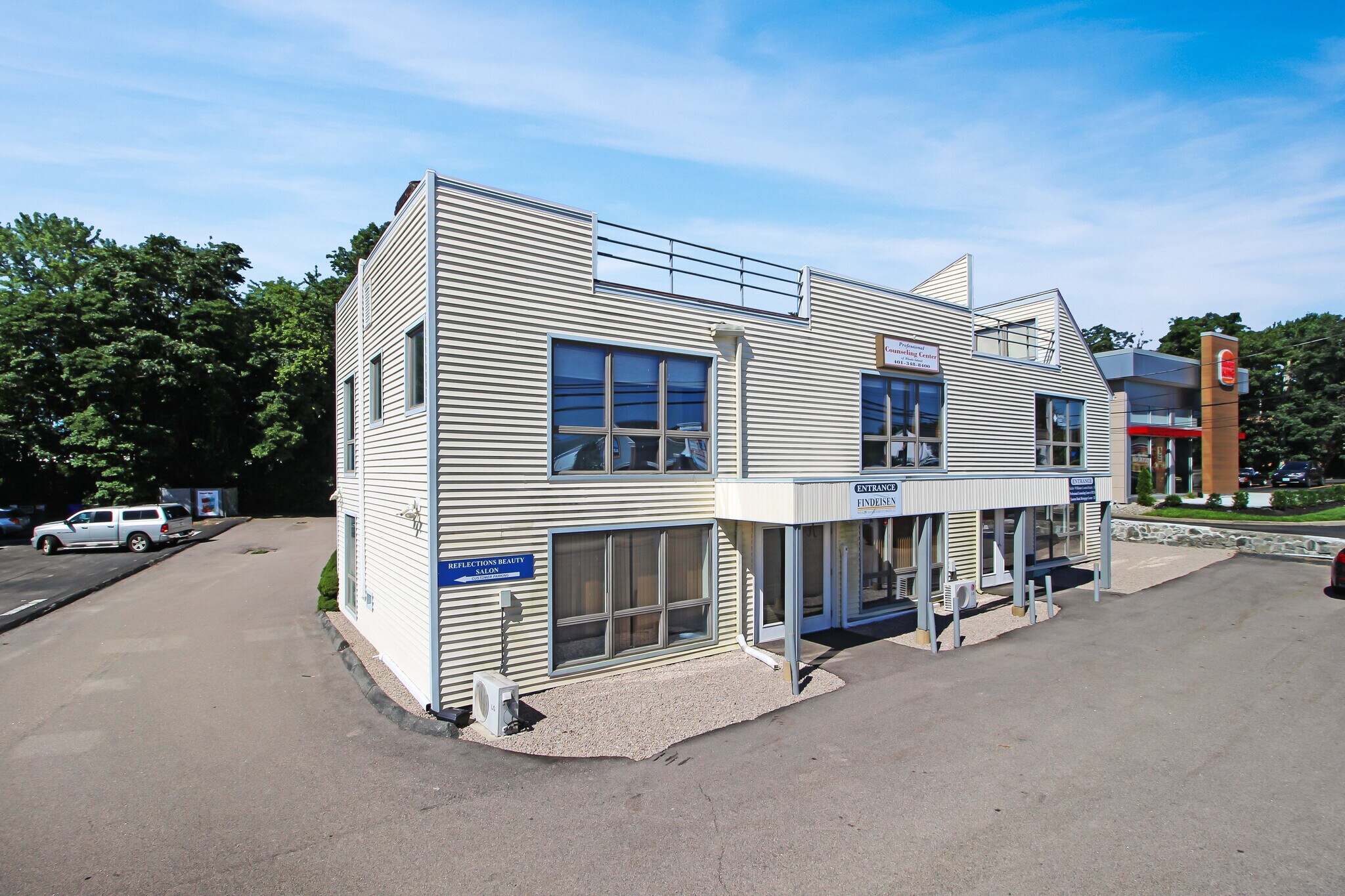101 Franklin St, Westerly, RI à louer Photo de l’immeuble– Image 1 sur 2