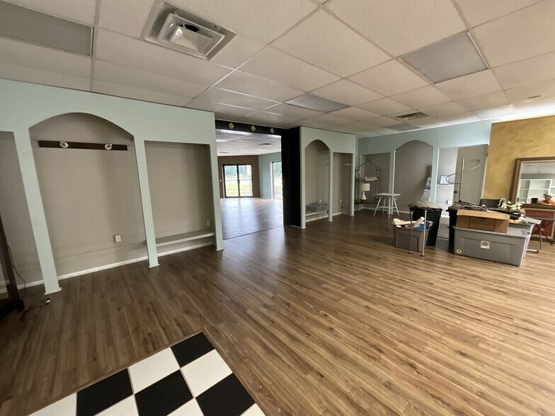 5131 Dogwood Dr, Milton, FL à louer - Photo de l’immeuble – Image 2 sur 15