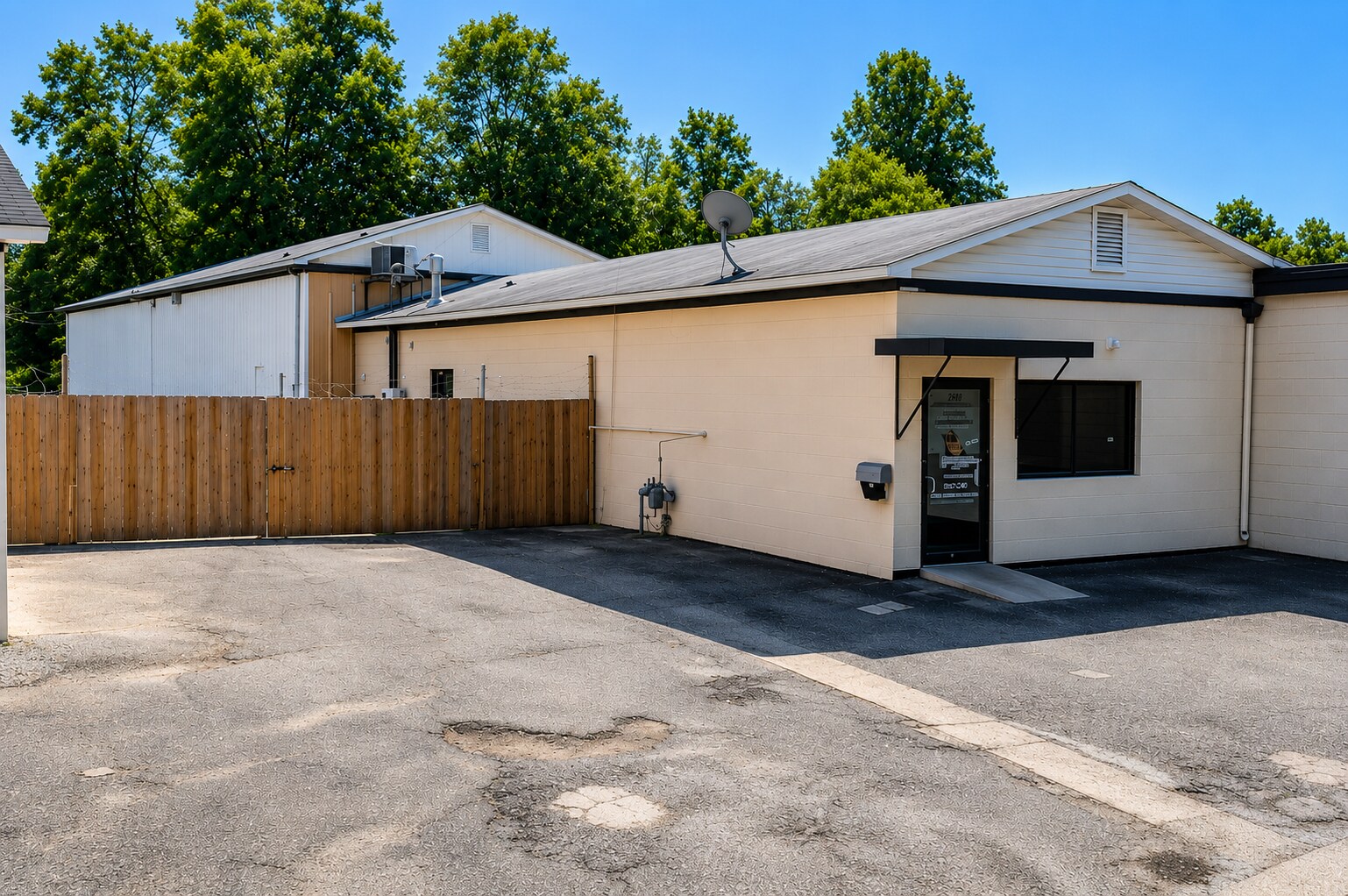2688 Roff Ave, Macon-Bibb, GA à vendre Photo de l’immeuble– Image 1 sur 3