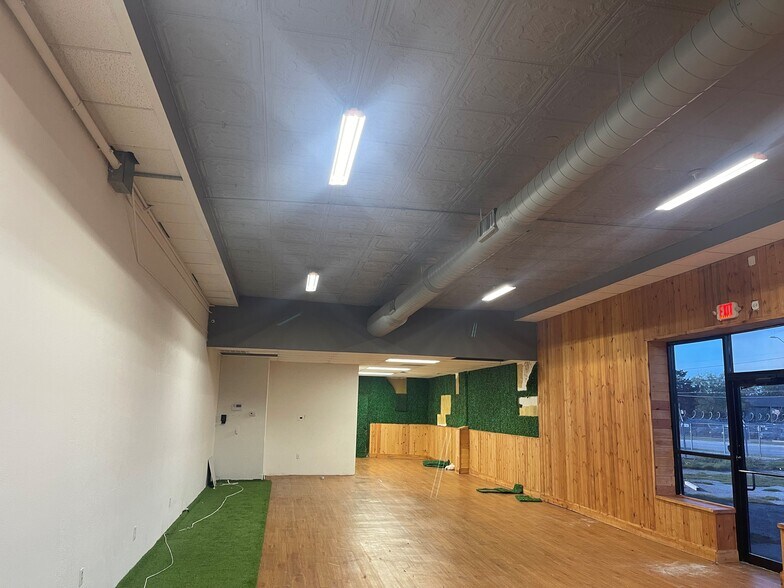 5002 E Grand Ave, Dallas, TX à louer - Photo intérieure – Image 3 sur 10