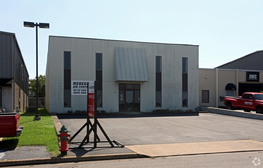 57 Willow St, Nashville, TN à louer - Photo de l’immeuble – Image 3 sur 16
