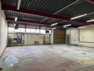 Plus de détails pour 15 Faraday Clos, Washington - Industriel/Logistique à vendre