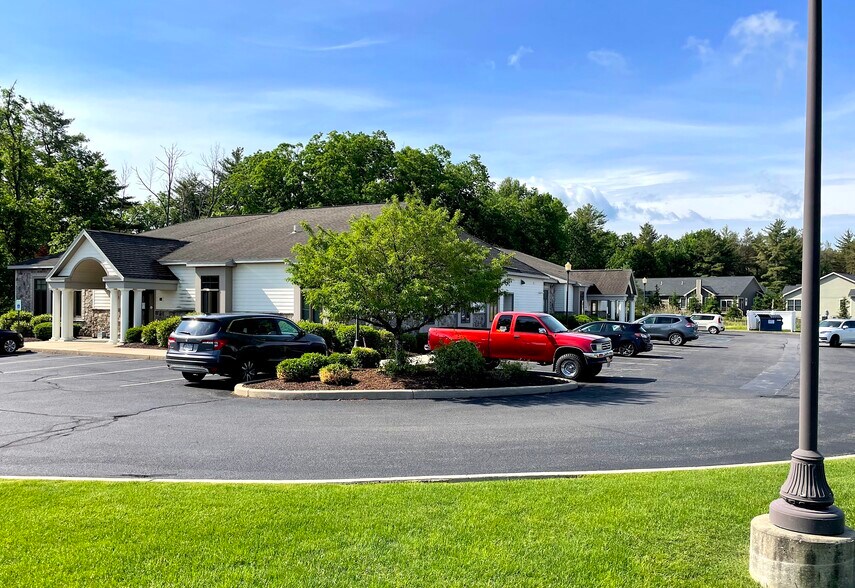 1882 New Scotland Rd, Slingerlands, NY à vendre - Photo de l’immeuble – Image 3 sur 12