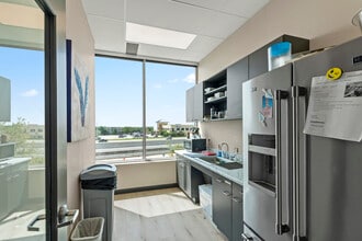 3239 N Loop 1604, San Antonio, TX à louer Photo intérieure– Image 1 sur 8