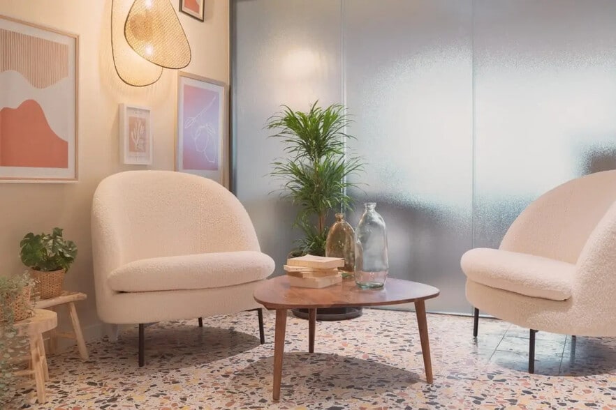 40 Avenue Des Terroirs De France, Paris à louer - Photo de l’immeuble – Image 2 sur 15